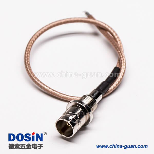 18 同轴线BNC母头板后安装穿墙式压接