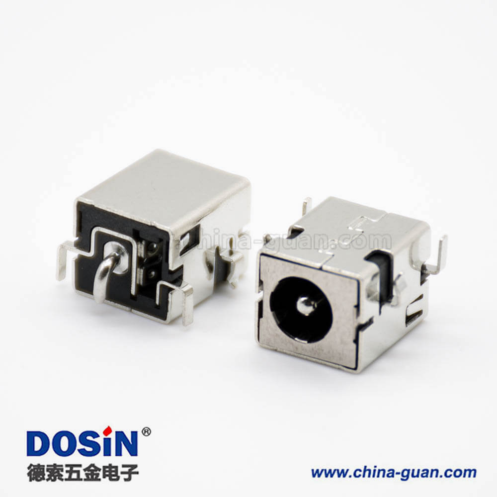 金属DC插座贴板5.5*2.1mm公头带屏蔽贴片焊接水平公头插座连接器 金属DC插座贴板5.5*2.1mm公头带屏蔽贴片焊接水平公头插座连接器