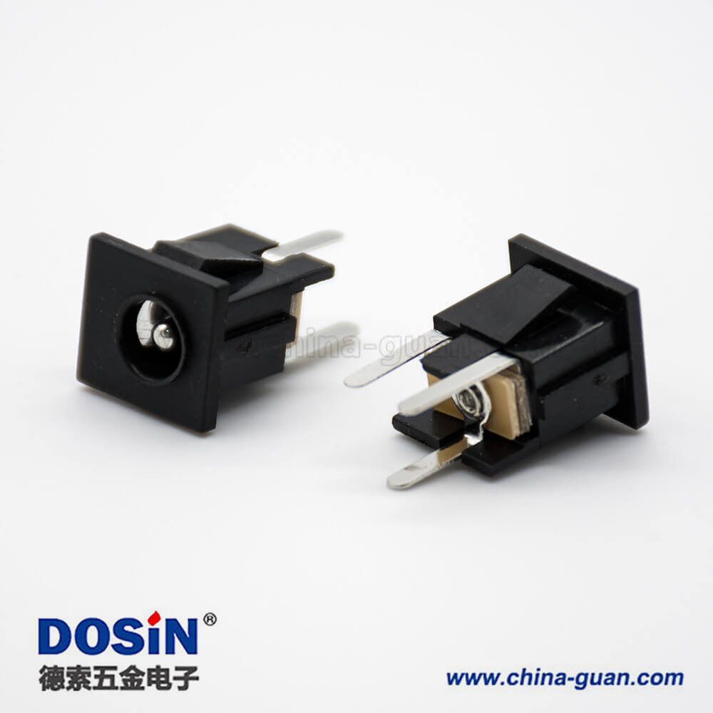 3脚DC插座公不带屏蔽2.1*5.5插孔贴片焊接直式电源连接器 3脚DC插座公不带屏蔽2.1*5.5插孔贴片焊接直式电源连接器