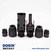 MC4光伏专用连接器一套公母面板安装防水IP67 MC4光伏专用连接器一套公母面板安装防水IP67