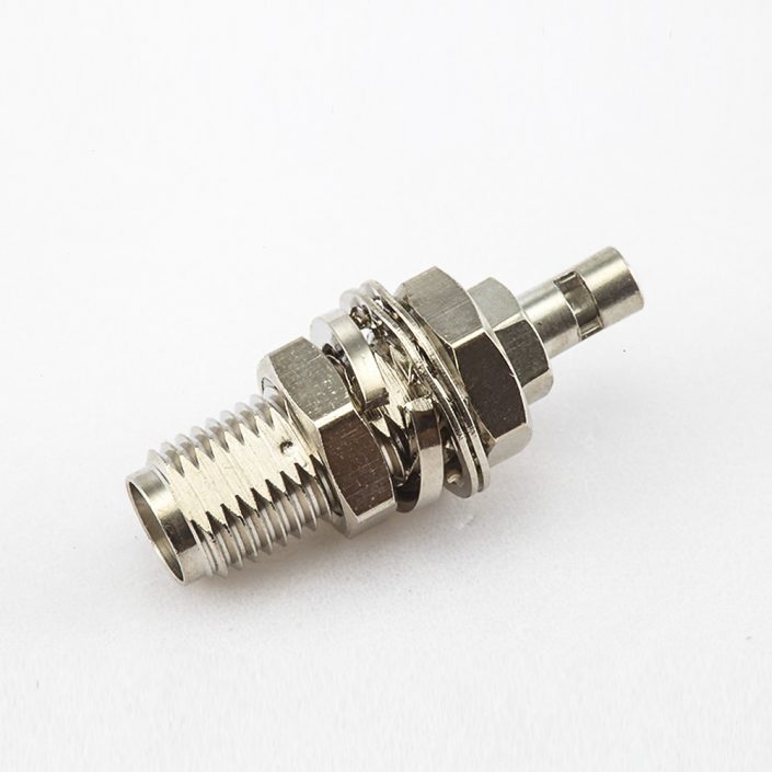 222(8) RG178 / 1.37mm / 1.45mmSMA母头直式面板安装前锁穿墙镍镀开天窗焊接式