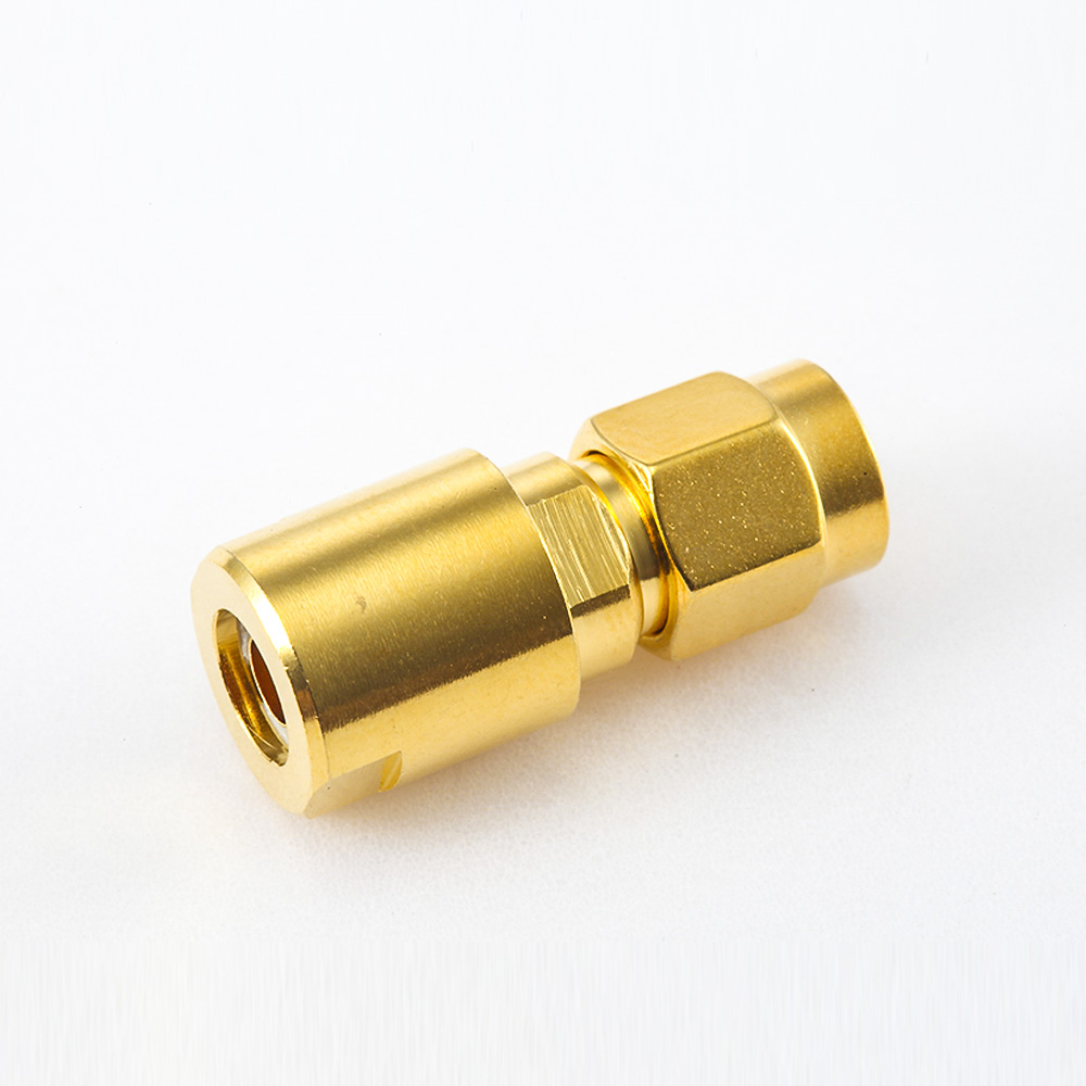 422(10) SMA公头用于RG58 / RG142 / SYV50-3接线直式螺母锁紧