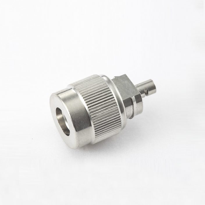 451(7) 用于RG174 / RG316 / LMR100SMA直式连接器开天窗焊接式