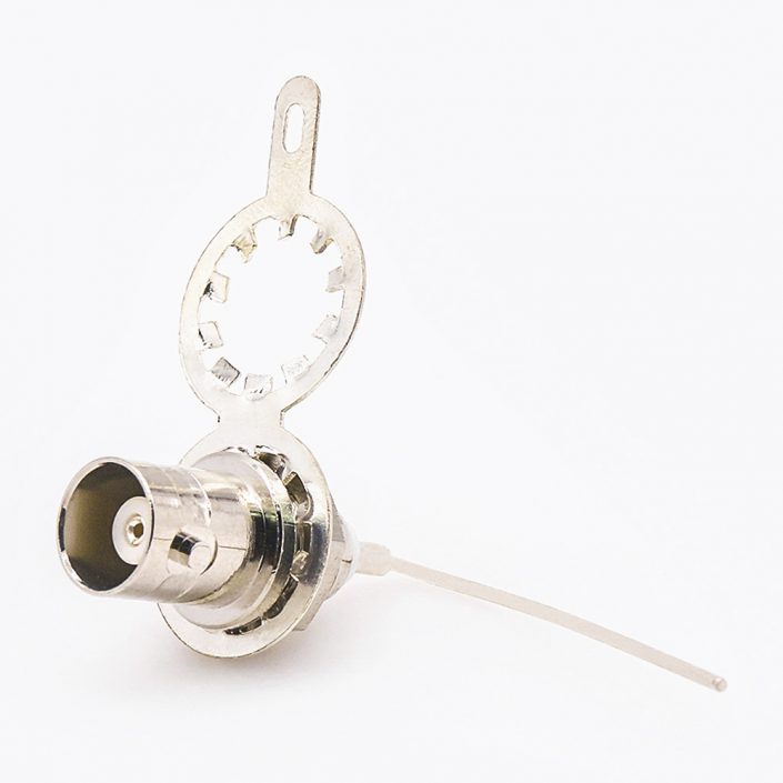 EB-001-0358 接地BNC母头连接器直式后锁穿墙焊接型接线