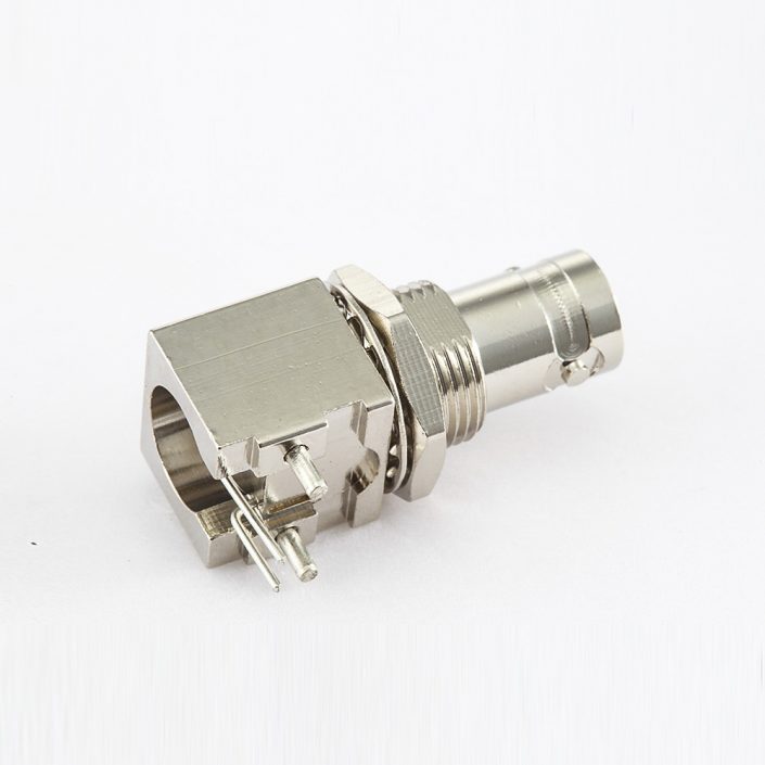 EB-001-0422 BNC连接器50ΩPCB安装母头弯式插孔前锁穿墙