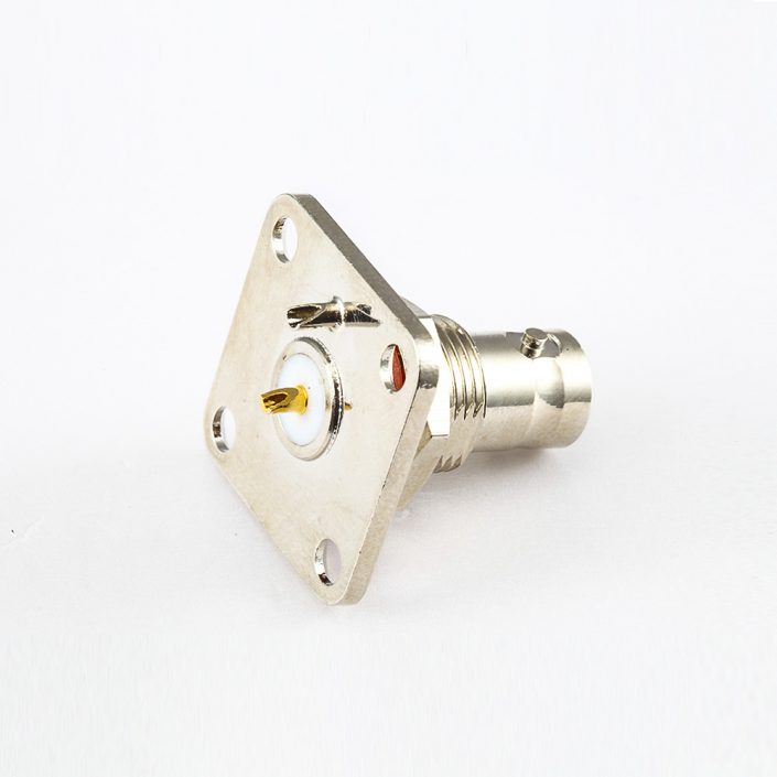 EB-001-0477 接线BNC连接器焊接用于RG5950Ω母头直式面板安装前锁穿墙4孔法兰