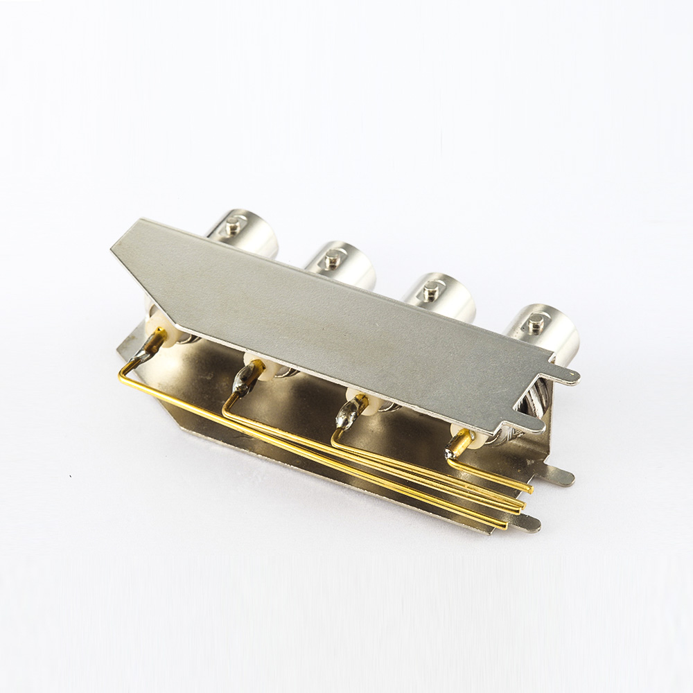 EB-001-0481 弯式BNC连接器用于PCB四排母头插孔50ohm