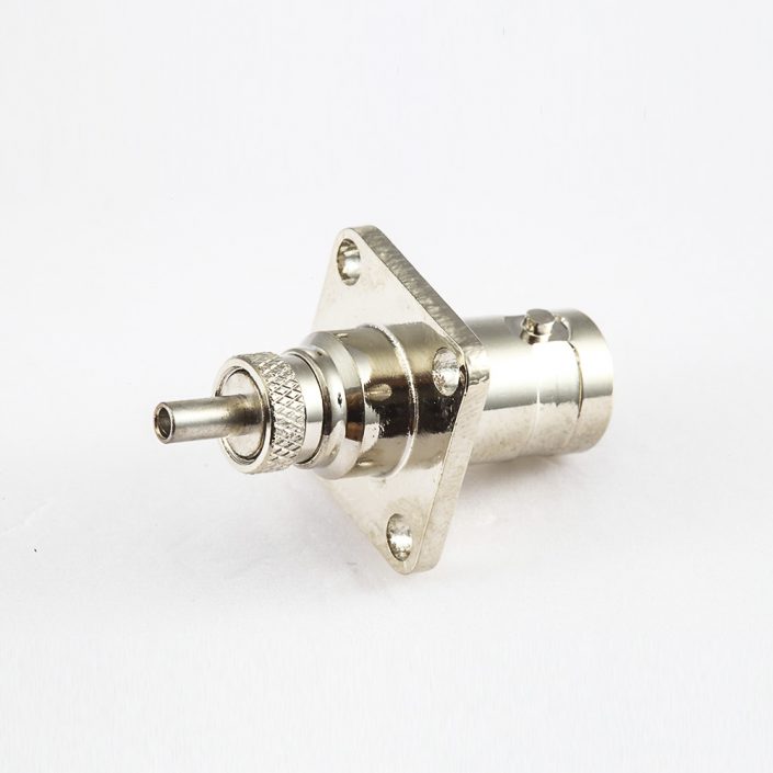 EB-001-0509 用于RG178母头180度焊接的面板安装4孔法兰BNC连接器