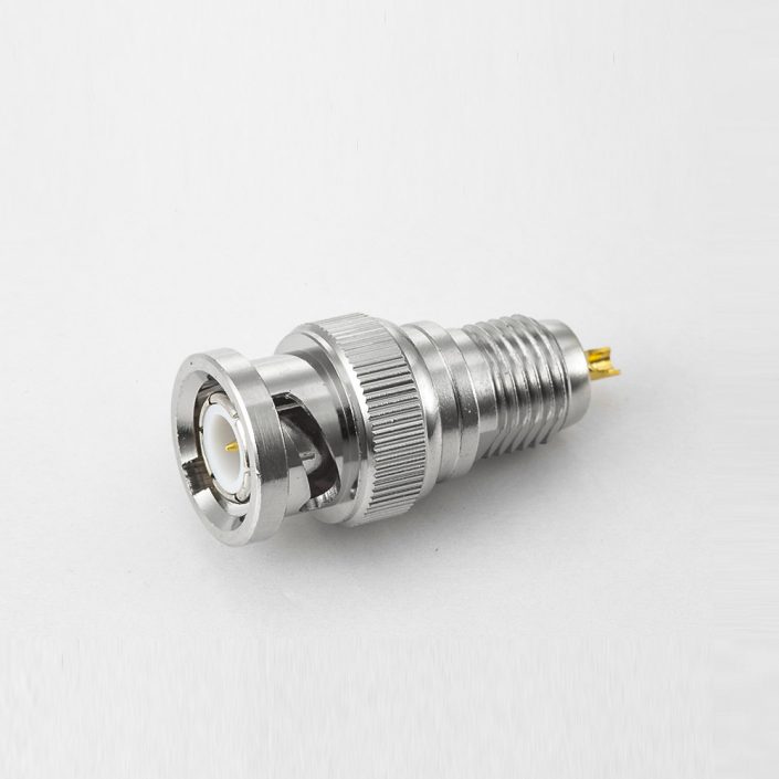 EB-001-0558 BNC射频接线连接器公头直型面板安装后锁穿墙焊接杯