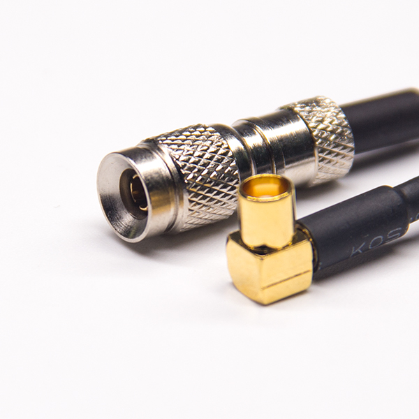 EB-101-0341 MCX头弯式母头转1.0/2.3直式公头RF线材接RG316线